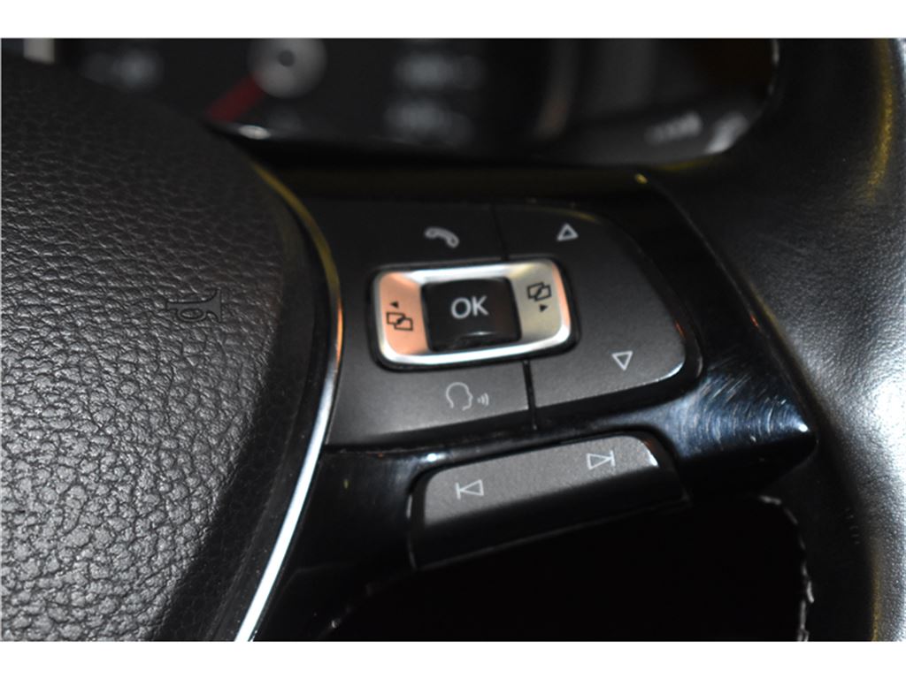 Volkswagen Polo 1.2 TSI BMT LOUNGE DSG