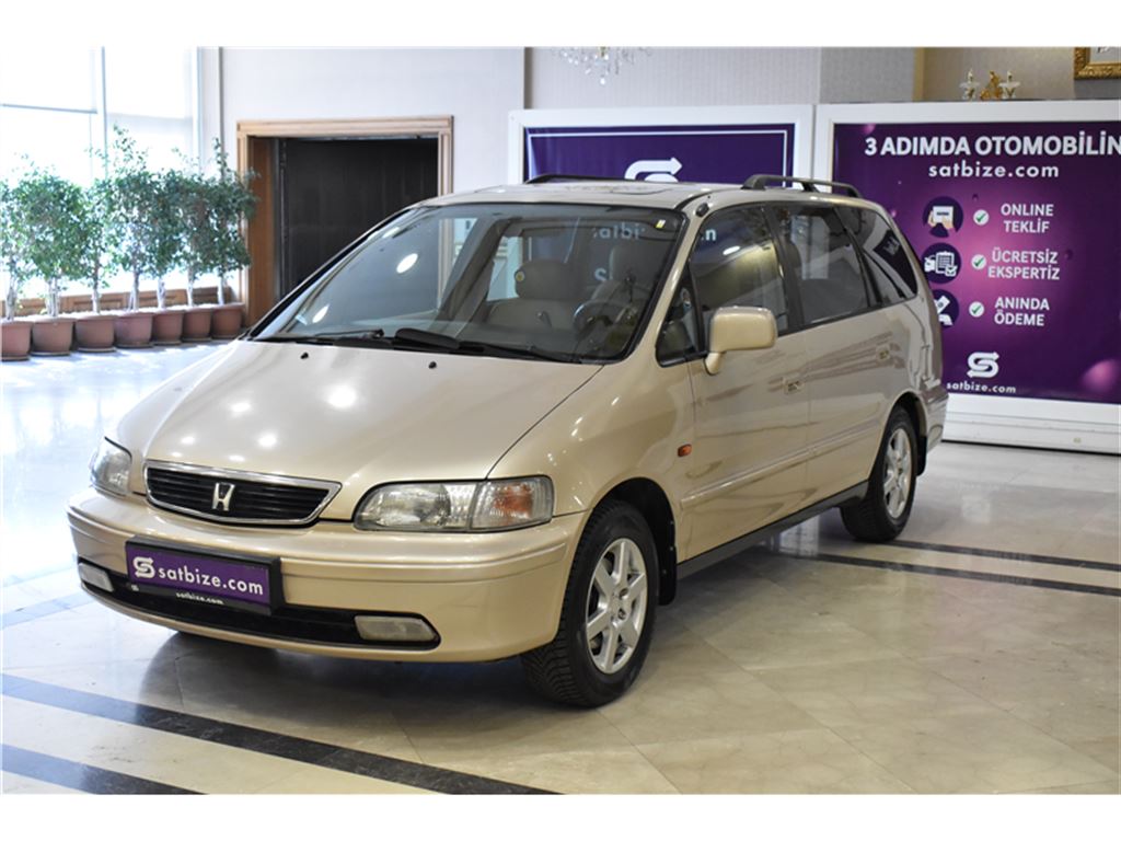 Honda Shuttle 2.3 iES