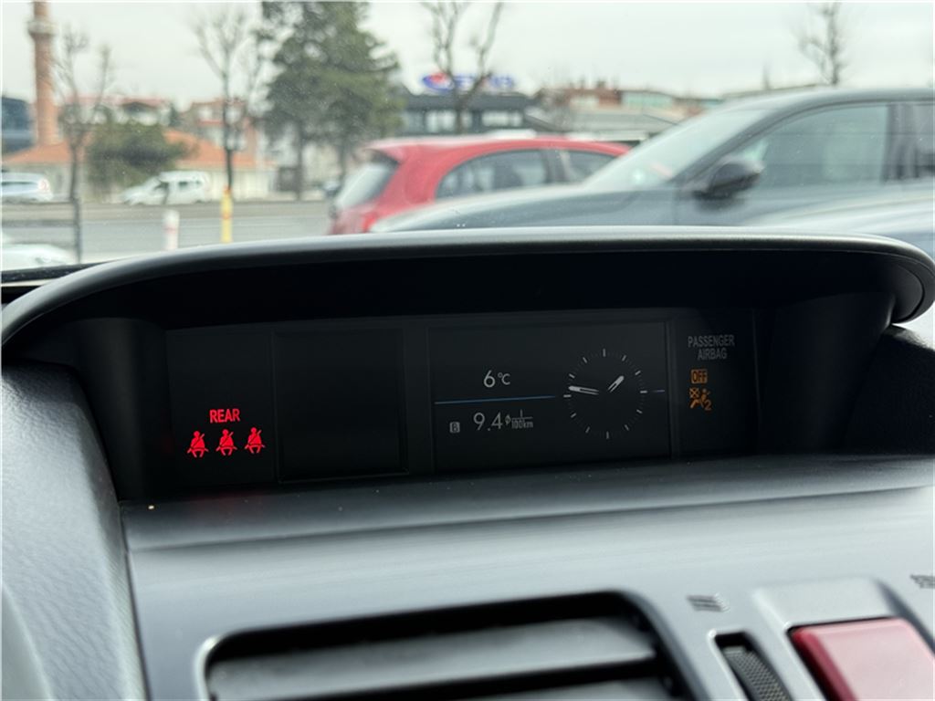 Subaru XV XV 1.6 PREMİUM