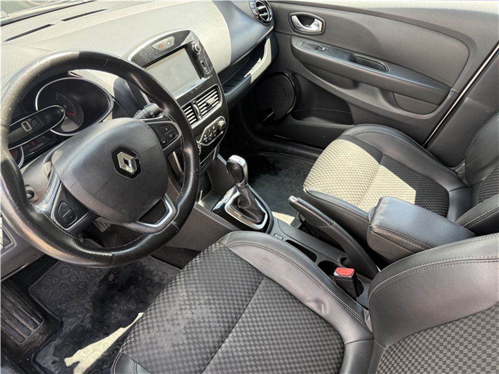 Renault Clio SportTourer 1.5 dCi Icon EDC