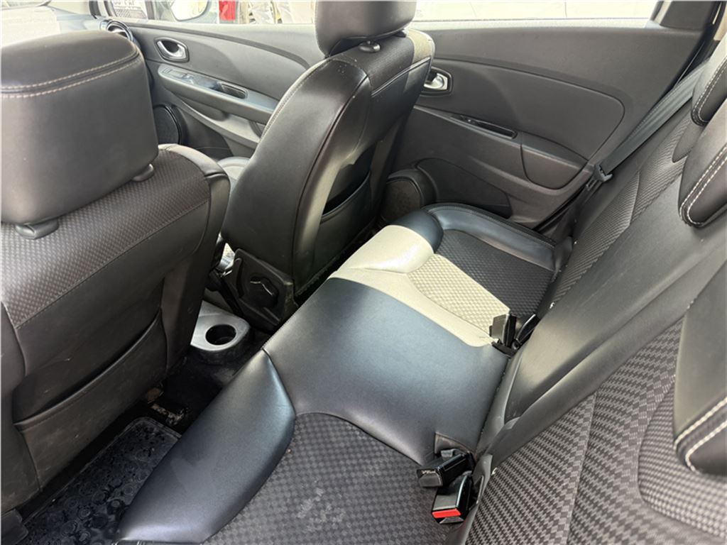 Renault Clio SportTourer 1.5 dCi Icon EDC